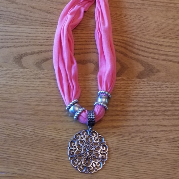 Scarf - Picture 1 of 2